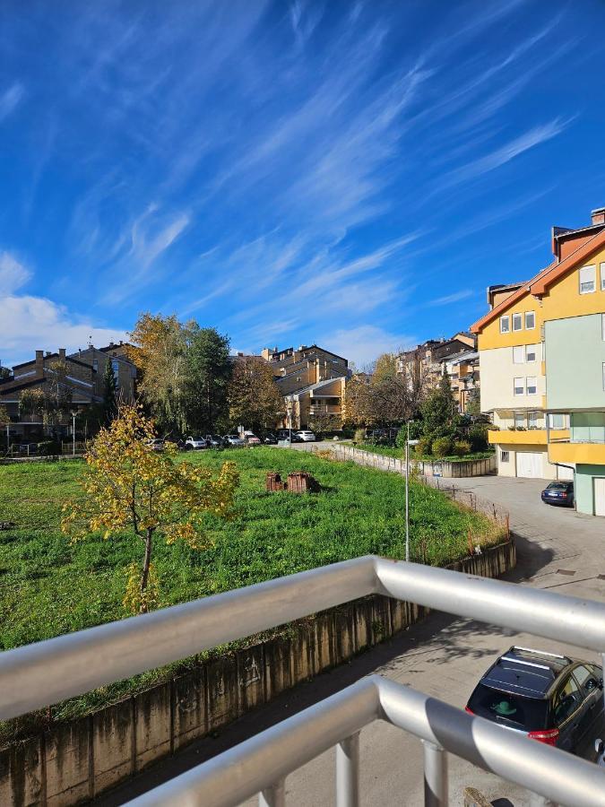 Apartman Lollita Banja Luka Ngoại thất bức ảnh